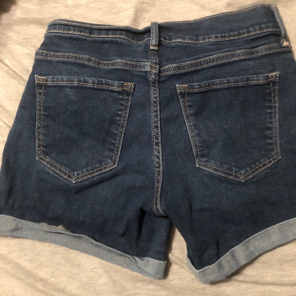 Shorts - Picture 2 of 2